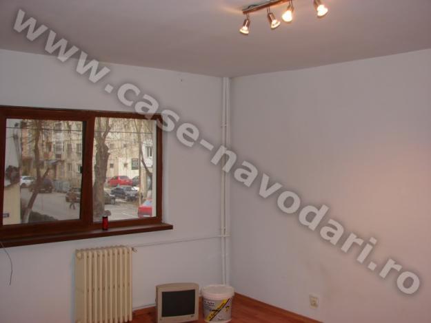 De vanzare Apartament 3 camere Navodari - Pret | Preturi De vanzare Apartament 3 camere Navodari