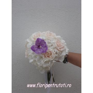 Buchet mireasa trandafiri albi si orhidee (vanda) - Pret | Preturi Buchet mireasa trandafiri albi si orhidee (vanda)