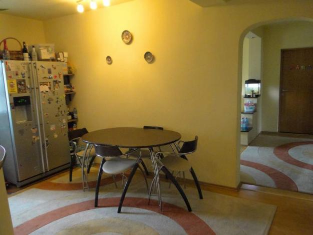 13 Septembrie - Apartament in bloc - 4 camere - Pret | Preturi 13 Septembrie - Apartament in bloc - 4 camere