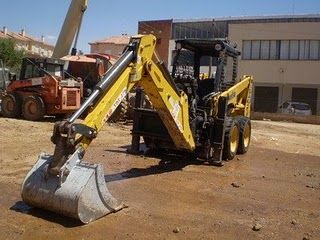 MiniIncarcator Frontal Second Hand Komatsu SK 714-5 14.992Euro mini incarcator frontal mic ieftin in leasing - Pret | Preturi MiniIncarcator Frontal Second Hand Komatsu SK 714-5 14.992Euro mini incarcator frontal mic ieftin in leasing