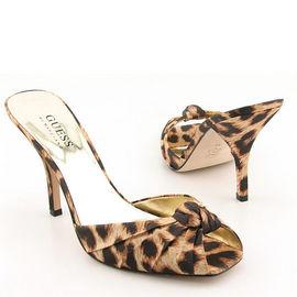 Sandale Guess by Marciano Pinny Brown Heels - Pret | Preturi Sandale Guess by Marciano Pinny Brown Heels