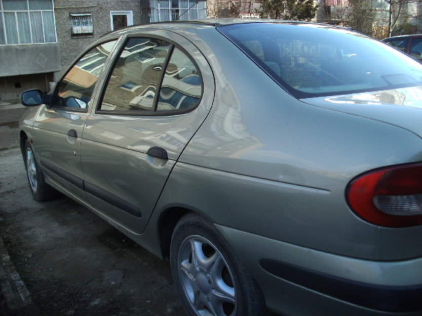 renault megane diesel - Pret | Preturi renault megane diesel