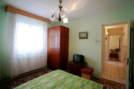 Apartament 3 camere Azuga - Pret | Preturi Apartament 3 camere Azuga