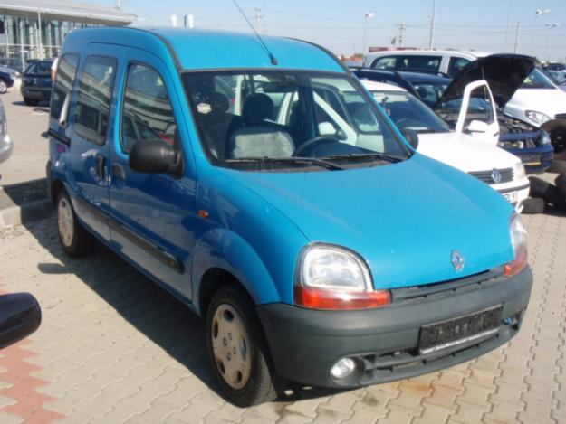 RENAULT Kangoo 1.2i - Pret | Preturi RENAULT Kangoo 1.2i