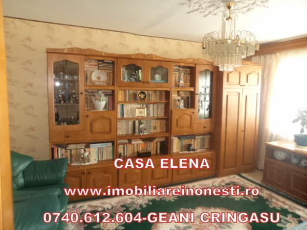 Vand apartament 4 camere in Onesti - Pret | Preturi Vand apartament 4 camere in Onesti