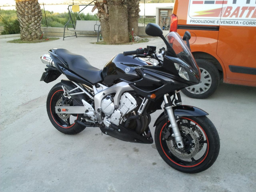 Yamaha FZ6 Fazer 2005 impecabila - Pret | Preturi Yamaha FZ6 Fazer 2005 impecabila