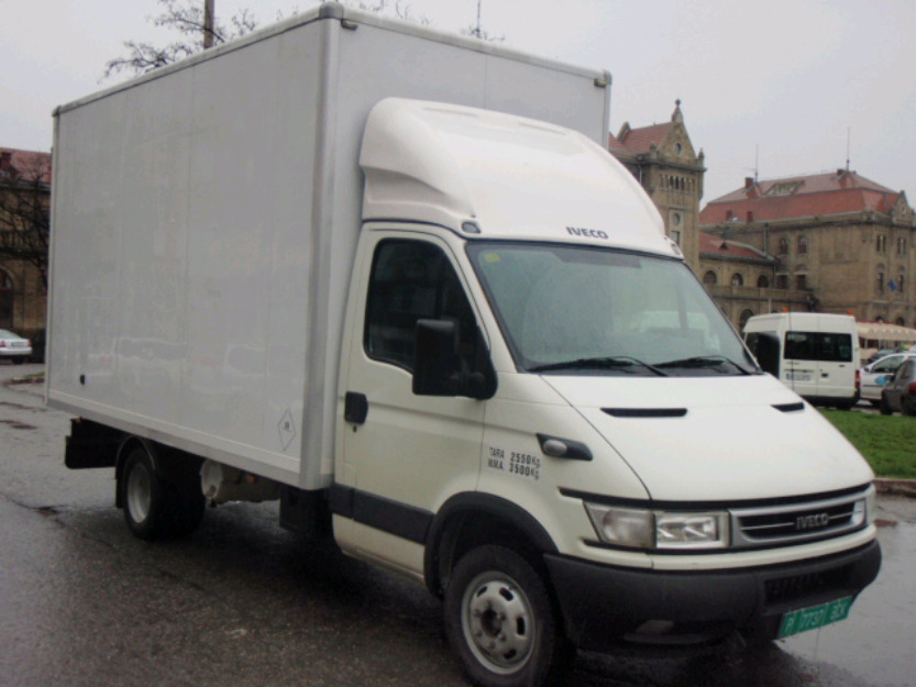 IVECO Daily 35C14 Autoutilitara 3.0HPI 16V 140CP Clima / tel: 0752-408627, 0733-138887 / - Pret | Preturi IVECO Daily 35C14 Autoutilitara 3.0HPI 16V 140CP Clima / tel: 0752-408627, 0733-138887 /