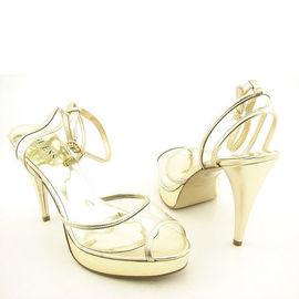 Sandale Guess by Marciano Dabria Gold Heels - Pret | Preturi Sandale Guess by Marciano Dabria Gold Heels