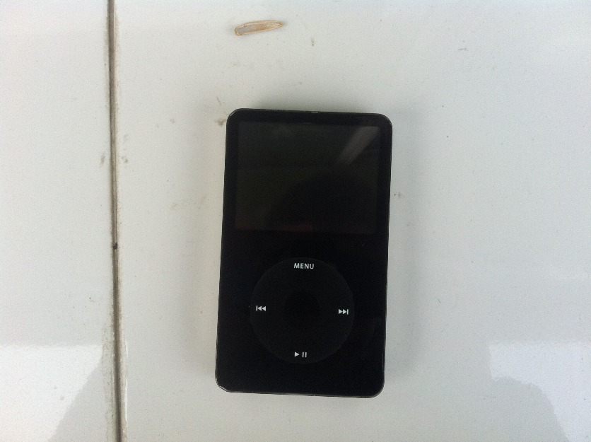iPod Classic 5G 30GB - Pret | Preturi iPod Classic 5G 30GB