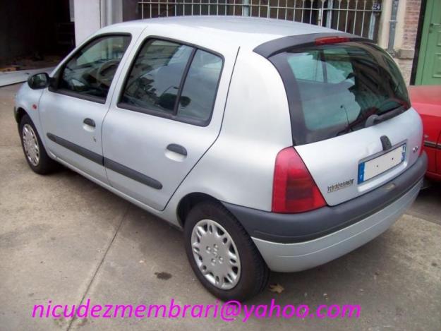 dezmembrez renault clio 2 motor 1,5dci an fab.2001 (4+1usi) - Pret | Preturi dezmembrez renault clio 2 motor 1,5dci an fab.2001 (4+1usi)