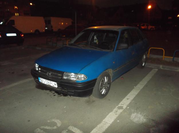 Opel Astra f , 1994 , inmatriculat , 1000 neg - Pret | Preturi Opel Astra f , 1994 , inmatriculat , 1000 neg