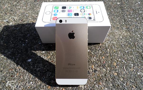 Vand iPhone 5S GOLD NOU 32GB 0765.45.46.44 neverlocked SIGILAT pret 959eur --- Vanzare iPh - Pret | Preturi Vand iPhone 5S GOLD NOU 32GB 0765.45.46.44 neverlocked SIGILAT pret 959eur --- Vanzare iPh