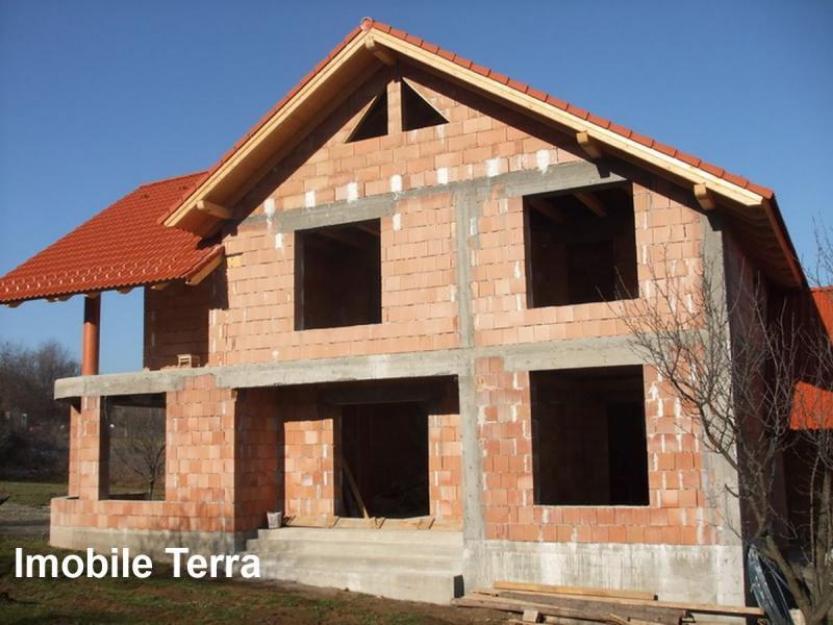 Casa la rosu de vanzare in Tocile - Sibiu cu 5 camere si 730 mp teren - Pret | Preturi Casa la rosu de vanzare in Tocile - Sibiu cu 5 camere si 730 mp teren