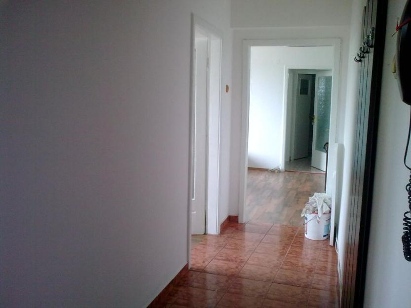 apartament cu 3 camere in Central - Pret | Preturi apartament cu 3 camere in Central