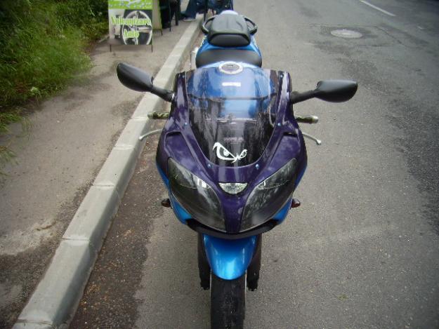 KAWASAKI ZX9R - Pret | Preturi KAWASAKI ZX9R