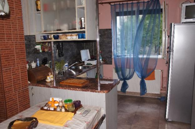 Apartament cu 3 camere - Pret | Preturi Apartament cu 3 camere