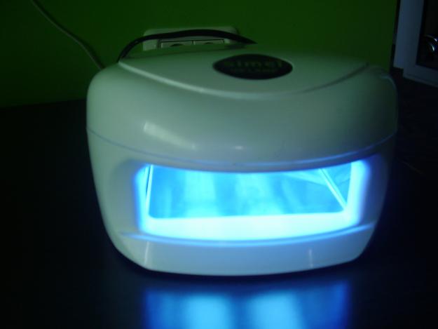 vand lampa UV pentru unghii false - Pret | Preturi vand lampa UV pentru unghii false