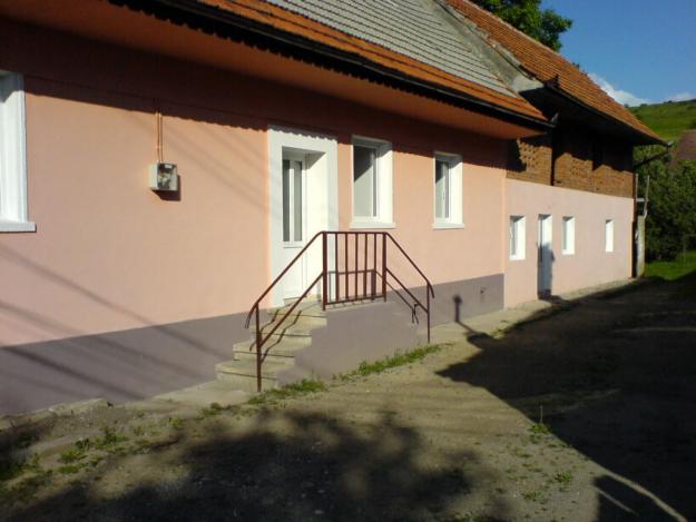 Vand casa 4 camere, TARLUNGENI, BRASOV - Pret | Preturi Vand casa 4 camere, TARLUNGENI, BRASOV