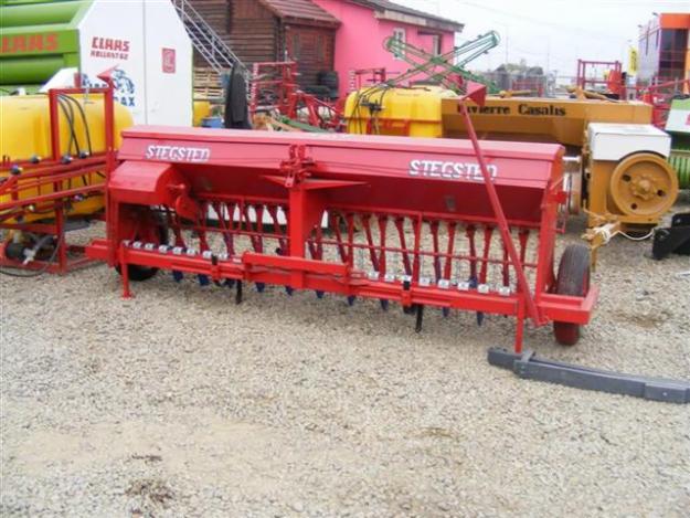 Utilaje agricole - Semanatoare de paioase cu 24 sectii Stegsted-W - Pret | Preturi Utilaje agricole - Semanatoare de paioase cu 24 sectii Stegsted-W