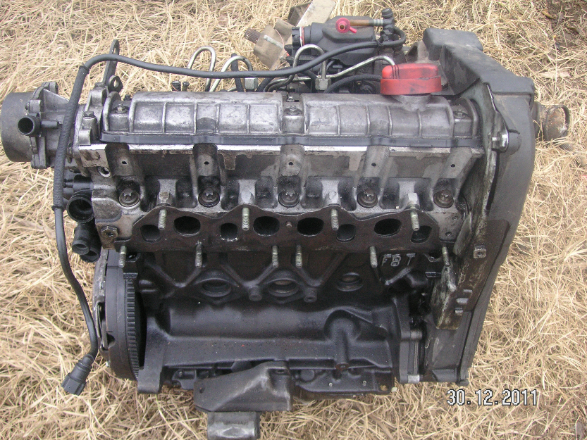Vand motor solenza 1.9 diesel,cu sau fara accesorii - Pret | Preturi Vand motor solenza 1.9 diesel,cu sau fara accesorii