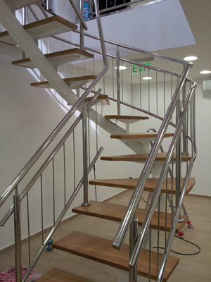 Executam Balustrade Inox Scari Inox - Pret | Preturi Executam Balustrade Inox Scari Inox