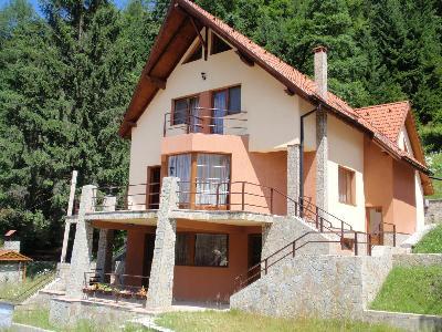 Unique Mountain Holiday Villa in Brasov - Pret | Preturi Unique Mountain Holiday Villa in Brasov