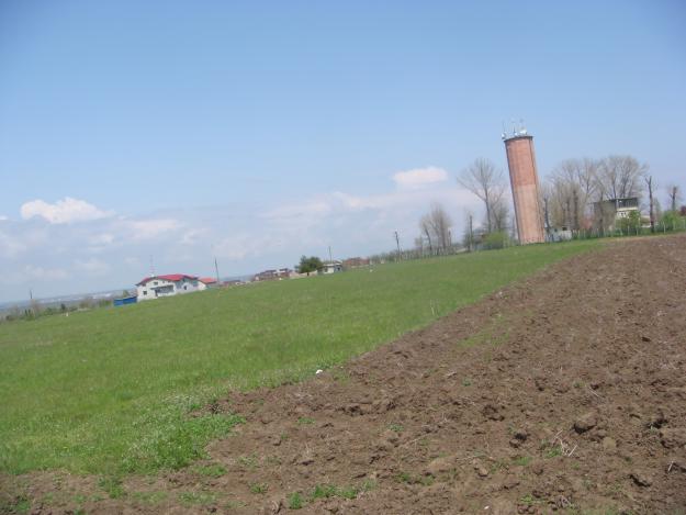 Vand teren tuzla zona castelul de apa - Pret | Preturi Vand teren tuzla zona castelul de apa