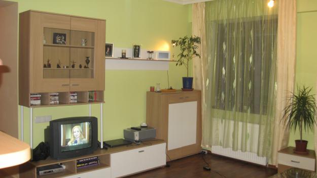 Vand apartament 2 camere - Pret | Preturi Vand apartament 2 camere