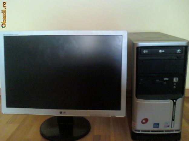 Vand Calculator + Monitor 22 inch ! - Pret | Preturi Vand Calculator + Monitor 22 inch !