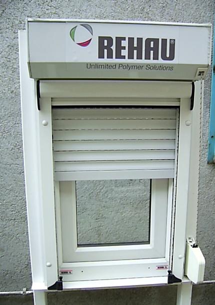 TAMPLARIE TERMOPAN PVC REHAU , PRETURI REDUSE, CONVENABILE - Pret | Preturi TAMPLARIE TERMOPAN PVC REHAU , PRETURI REDUSE, CONVENABILE