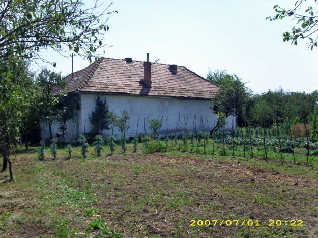 Vind casa in satul Panade linga Blaj - Pret | Preturi Vind casa in satul Panade linga Blaj