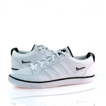 Pantofi sport Adidas VESPA PK Lo alb/negru - Pret | Preturi Pantofi sport Adidas VESPA PK Lo alb/negru