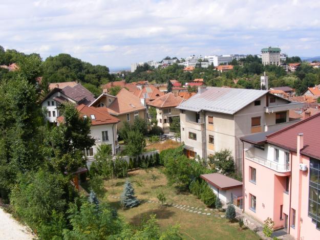 Brasov, zona Dealul Cetatii, vand locuinta in vila, orientare excelenta. - Pret | Preturi Brasov, zona Dealul Cetatii, vand locuinta in vila, orientare excelenta.