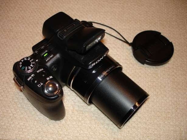 Vând aparat foto digital Sony Cyber-shot DSC-HX1 9.1MP - Pret | Preturi Vând aparat foto digital Sony Cyber-shot DSC-HX1 9.1MP