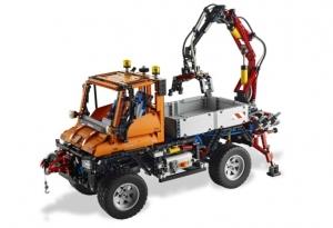 LEGO Mercedes Benz Unimog (8110) - Pret | Preturi LEGO Mercedes Benz Unimog (8110)
