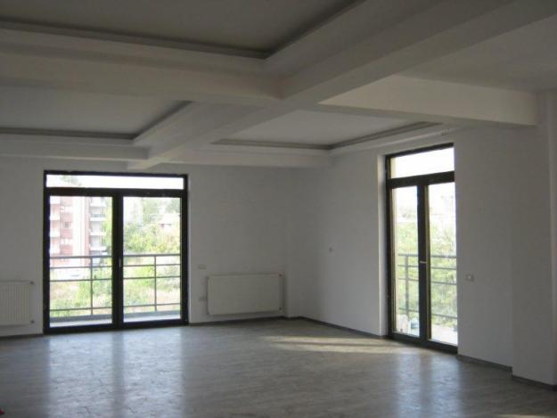 Apartament cu 3 camere - Barbu Vacarescu - Pret | Preturi Apartament cu 3 camere - Barbu Vacarescu