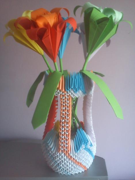 Origami 3D - Vaza cu flori - Pret | Preturi Origami 3D - Vaza cu flori