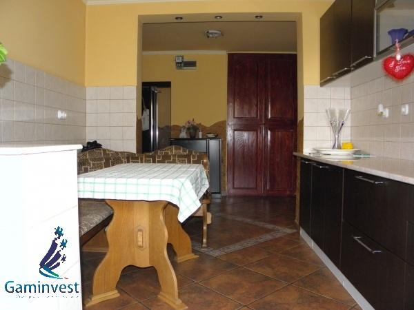 De inchiriat apartament 3 camere Oradea,zona Rogerius - Pret | Preturi De inchiriat apartament 3 camere Oradea,zona Rogerius