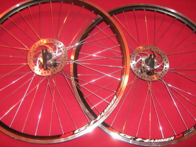 ROATA BICICLETA JANTA DUBLA CU DISC SIGILATA 120 RON - Pret | Preturi ROATA BICICLETA JANTA DUBLA CU DISC SIGILATA 120 RON