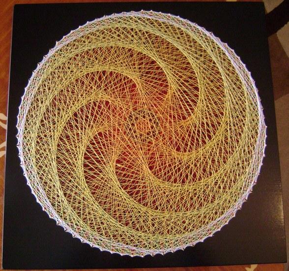 Vortex Auriu 50x50 Tablou elegant string art - Pret | Preturi Vortex Auriu 50x50 Tablou elegant string art
