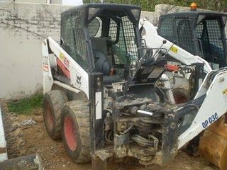 MINIINCARCATOR FRONTAL CU BRAT EXCAVARE BOBCAT S 130 - Pret | Preturi MINIINCARCATOR FRONTAL CU BRAT EXCAVARE BOBCAT S 130