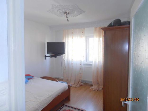 BACAU, VAND URGENT APARTAMENT CU 2 CAMERE IN BISTRITA LAC, CU MULTIPLE IMBUNATATIRI, - Pret | Preturi BACAU, VAND URGENT APARTAMENT CU 2 CAMERE IN BISTRITA LAC, CU MULTIPLE IMBUNATATIRI,