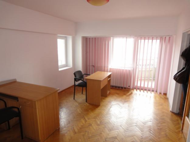 Inchiriere apartament 3 camere Unirii Zepter - Pret | Preturi Inchiriere apartament 3 camere Unirii Zepter