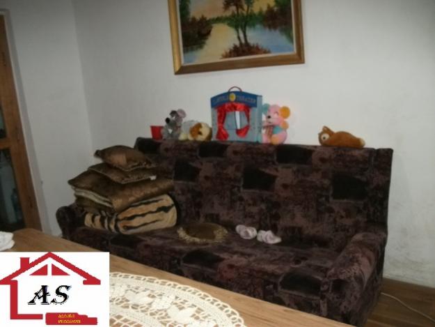 Vand apartament cu 3 camere decomandate etaj 2 - Pret | Preturi Vand apartament cu 3 camere decomandate etaj 2