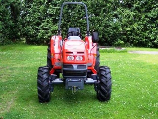 Tractor Kioti EX 40 CR-H - Wirax - Pret | Preturi Tractor Kioti EX 40 CR-H - Wirax
