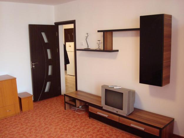 Inchiriez garsoniera, zona D-na Ghica - Pret | Preturi Inchiriez garsoniera, zona D-na Ghica