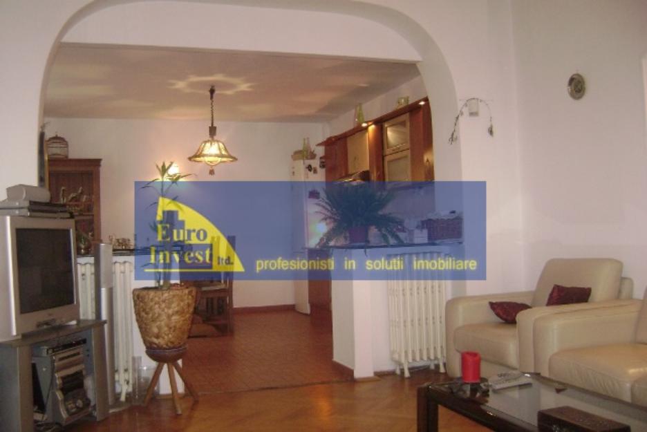 Apartament 3 camere Ion Mihalache, Casin - Pret | Preturi Apartament 3 camere Ion Mihalache, Casin