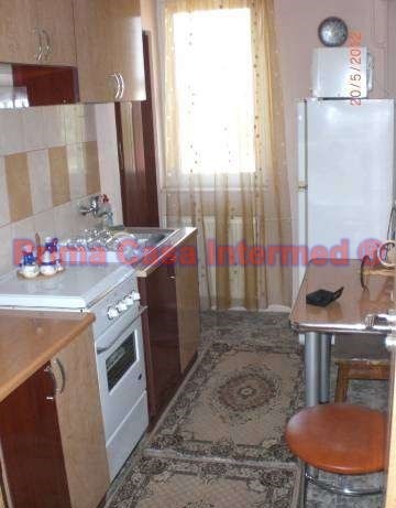 Apartament 2 camere, semidecomandat, 44mp, Centru - Pret | Preturi Apartament 2 camere, semidecomandat, 44mp, Centru