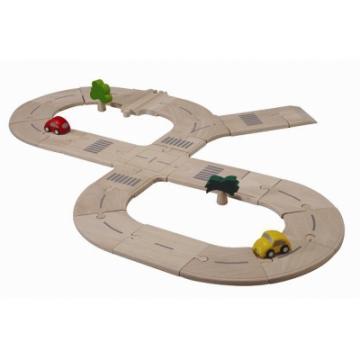 Plan Toys Circuit rutier jucarie Standard - Pret | Preturi Plan Toys Circuit rutier jucarie Standard