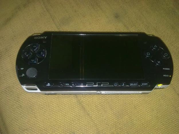 Psp slim & lite 3004 modat + card + accesorii + jocuri - Pret | Preturi Psp slim & lite 3004 modat + card + accesorii + jocuri